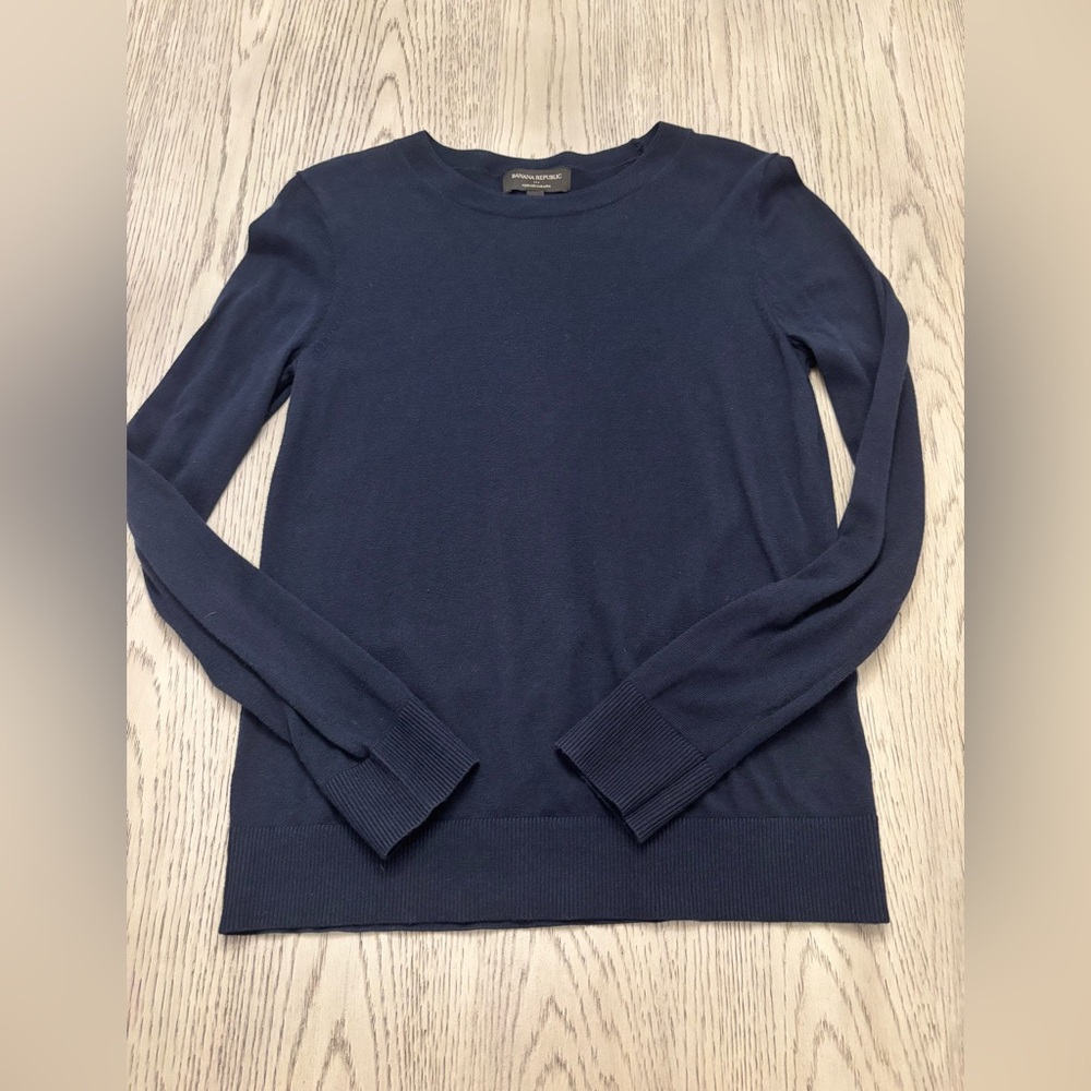 Banana Republic Navy Forever Sweater Size S